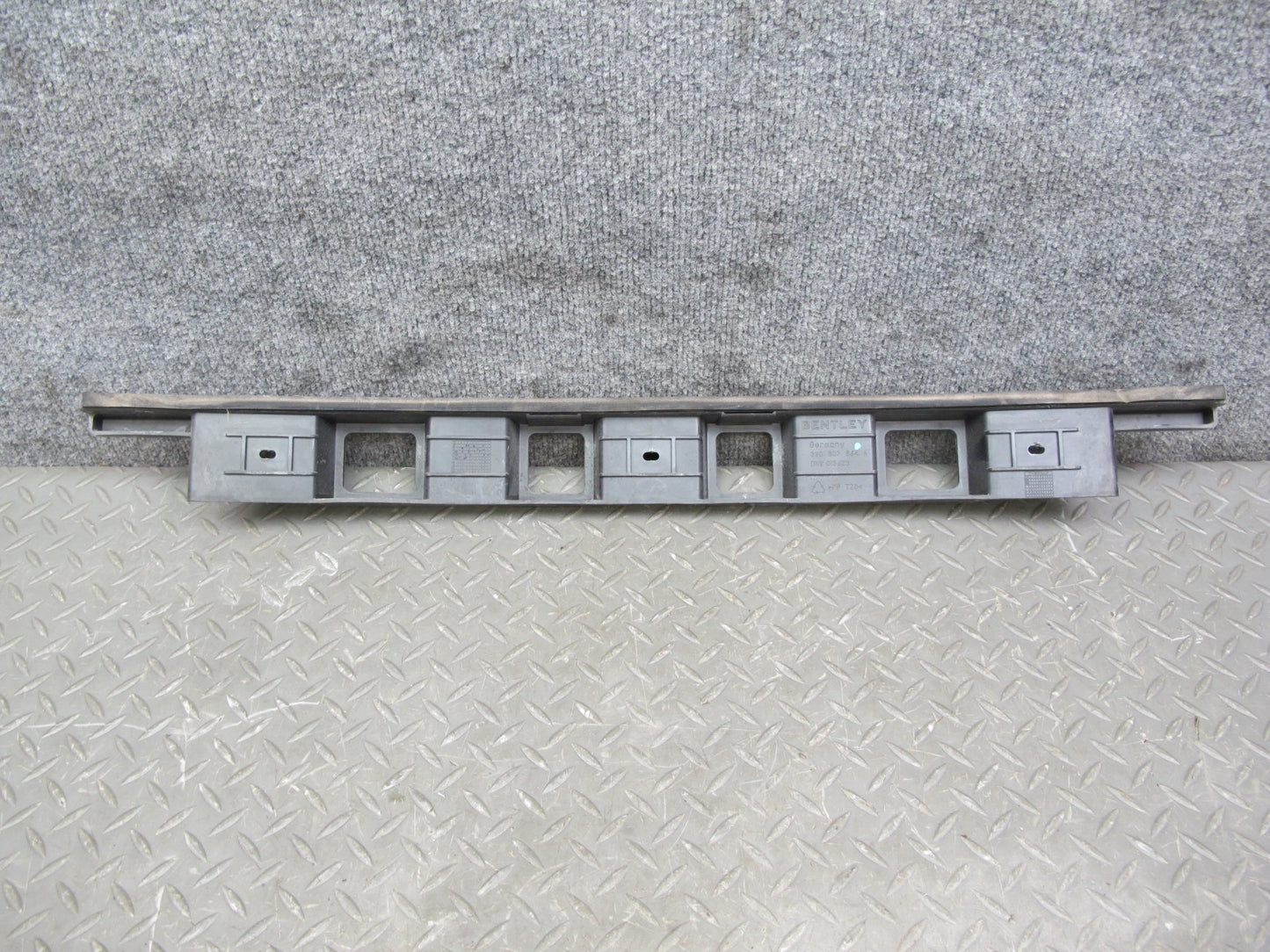 03-12 Bentley Continental GTC GT Rear Bumper Mount Bracket Support Set of 5