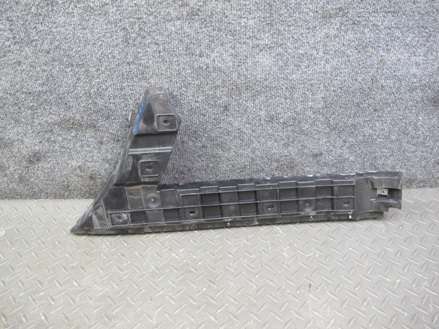 03-12 Bentley Continental GTC GT Rear Bumper Mount Bracket Support Set of 5