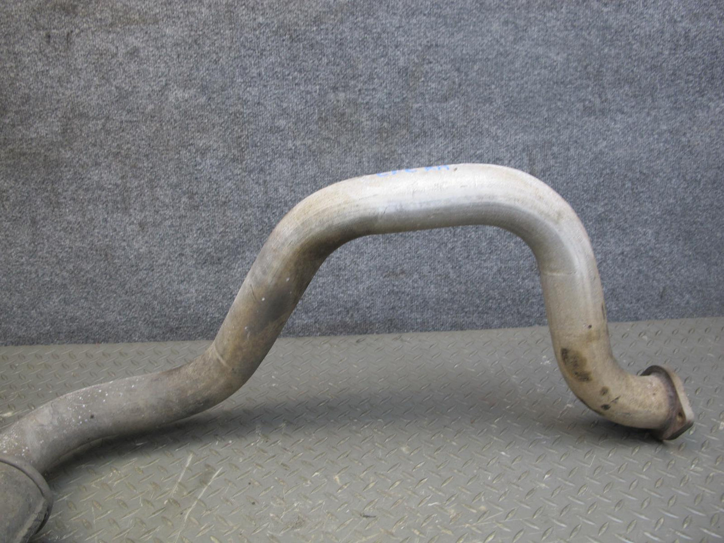 2000 Chevrolet Corvette C5 Rear Right Exhaust Muffler 10406504 OEM