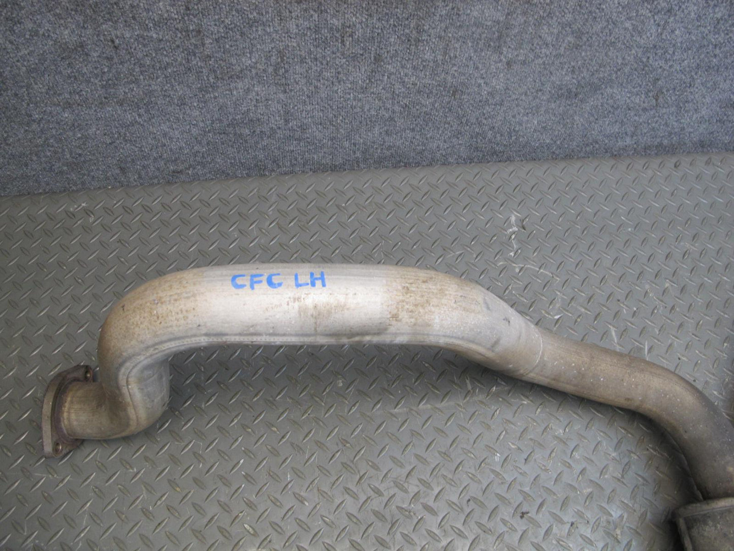 2000 Chevrolet Corvette C5 Rear Left Exhaust Muffler 10406504 OEM