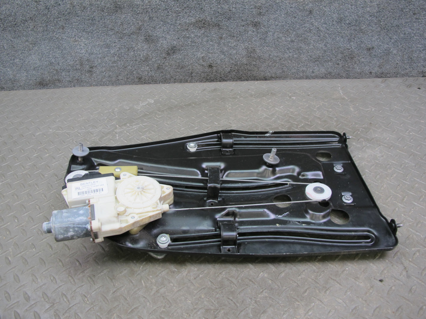 07-10 Bentley Continental GTC Rear Left Quarter Window Regulator w Motor