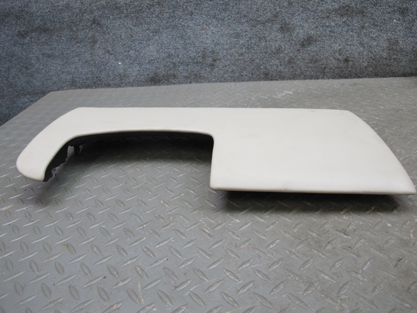 03-10 Bentley Continental GTC GT Dash Front Left Right Knee Trim Panel Set of 2