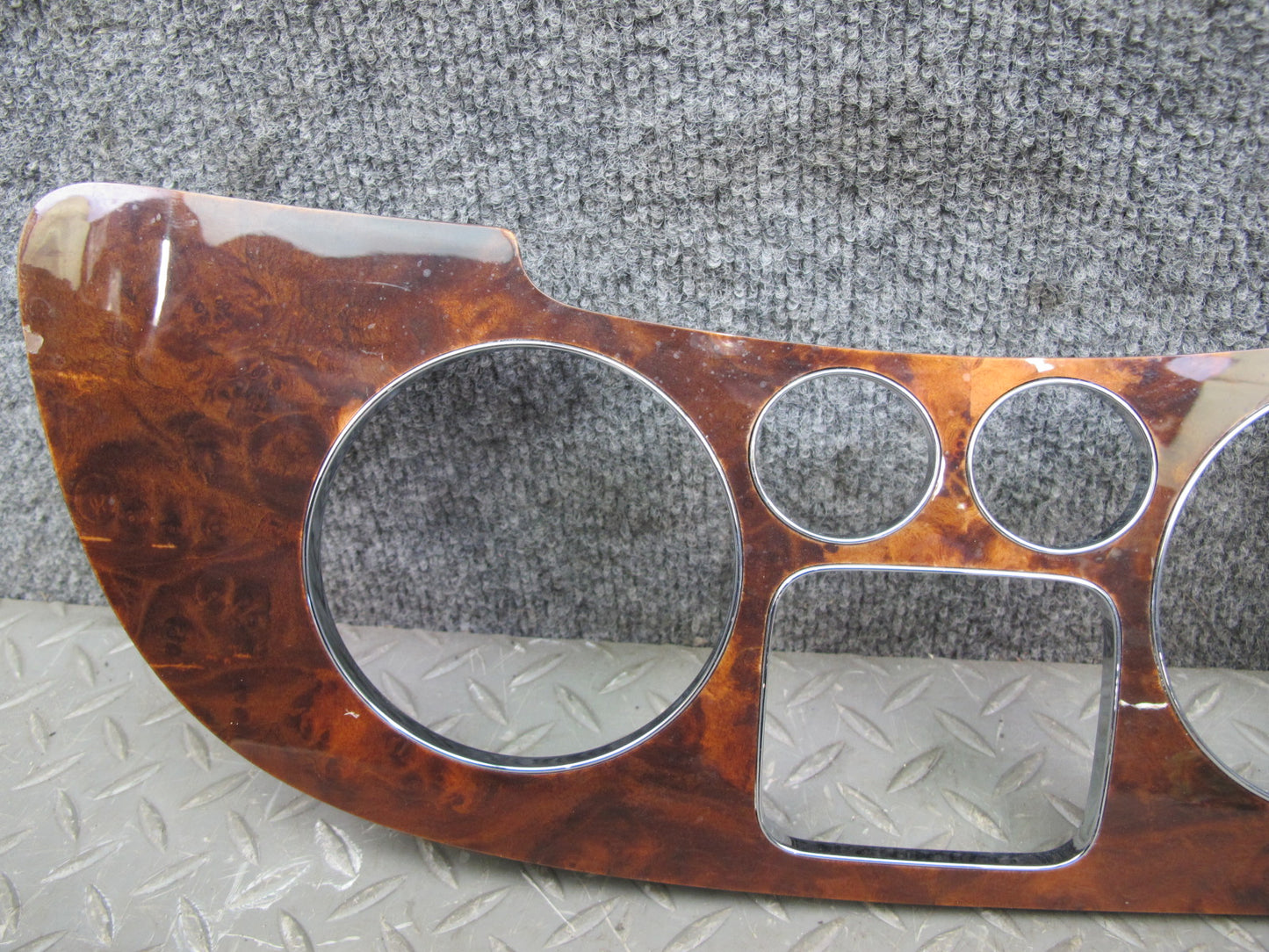 06-12 Bentley Continental Flying Spur Dash Speedometer Wood Trim Bezel Panel