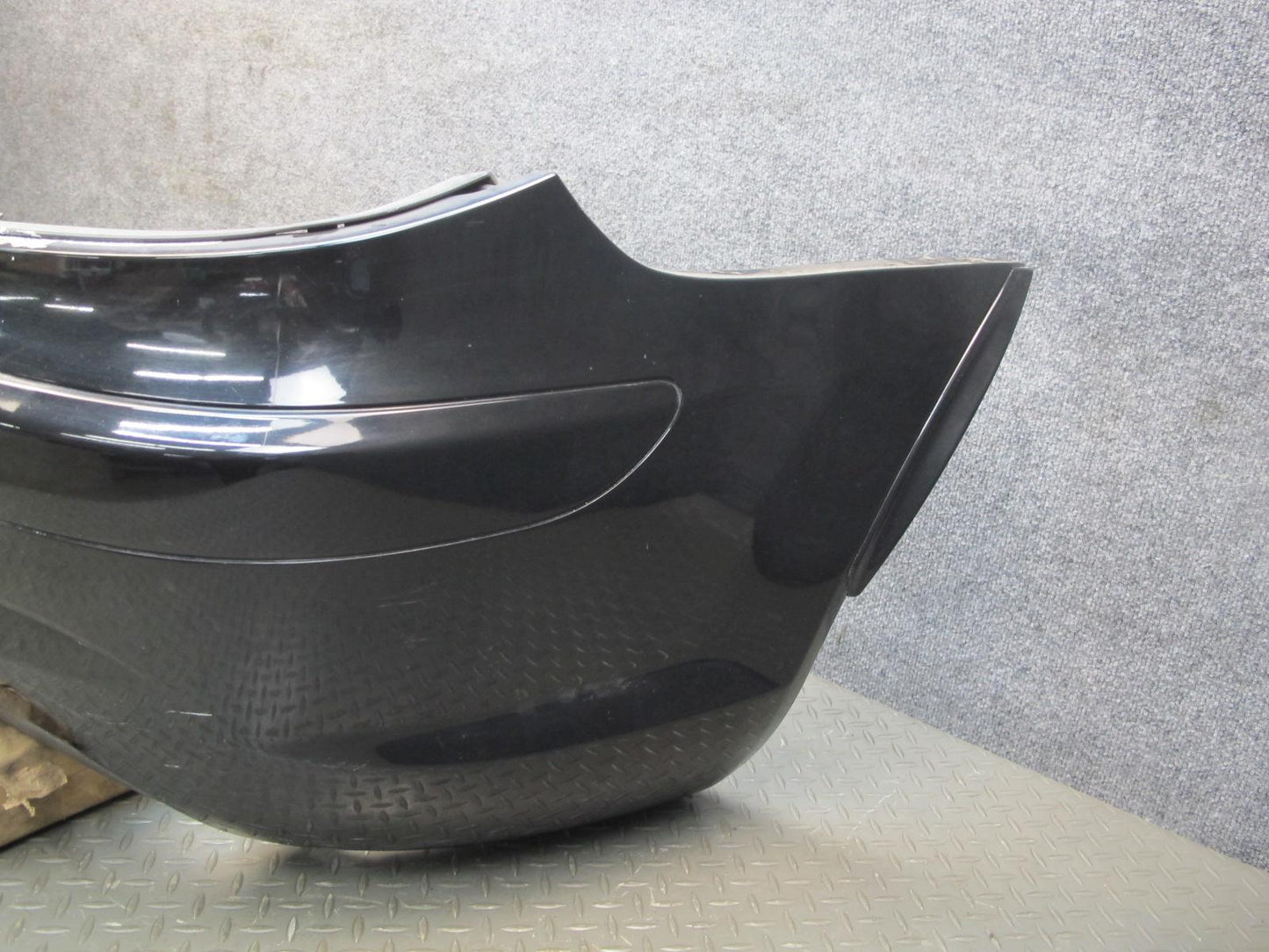 05-10 Mercedes R171 SLK55 AMG Rear Bumper Cover Black w Foam Absorber Assy OEM