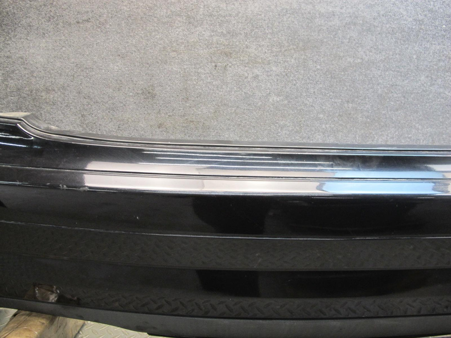 05-10 Mercedes R171 SLK55 AMG Rear Bumper Cover Black w Foam Absorber Assy OEM