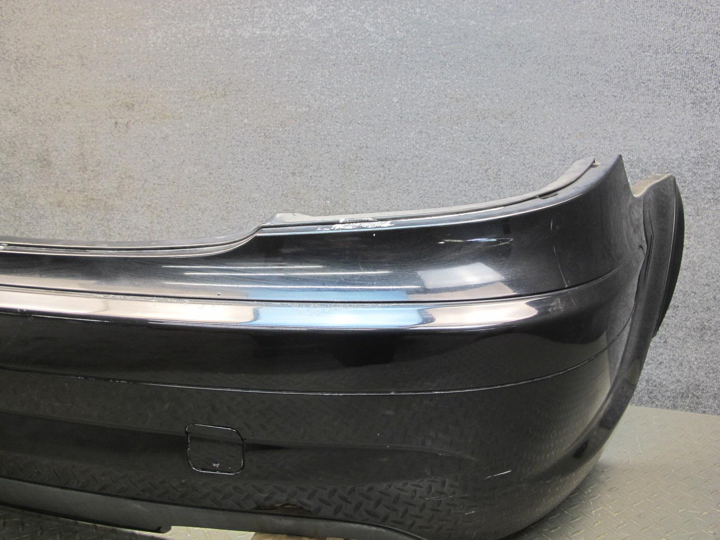05-10 Mercedes R171 SLK55 AMG Rear Bumper Cover Black w Foam Absorber Assy OEM