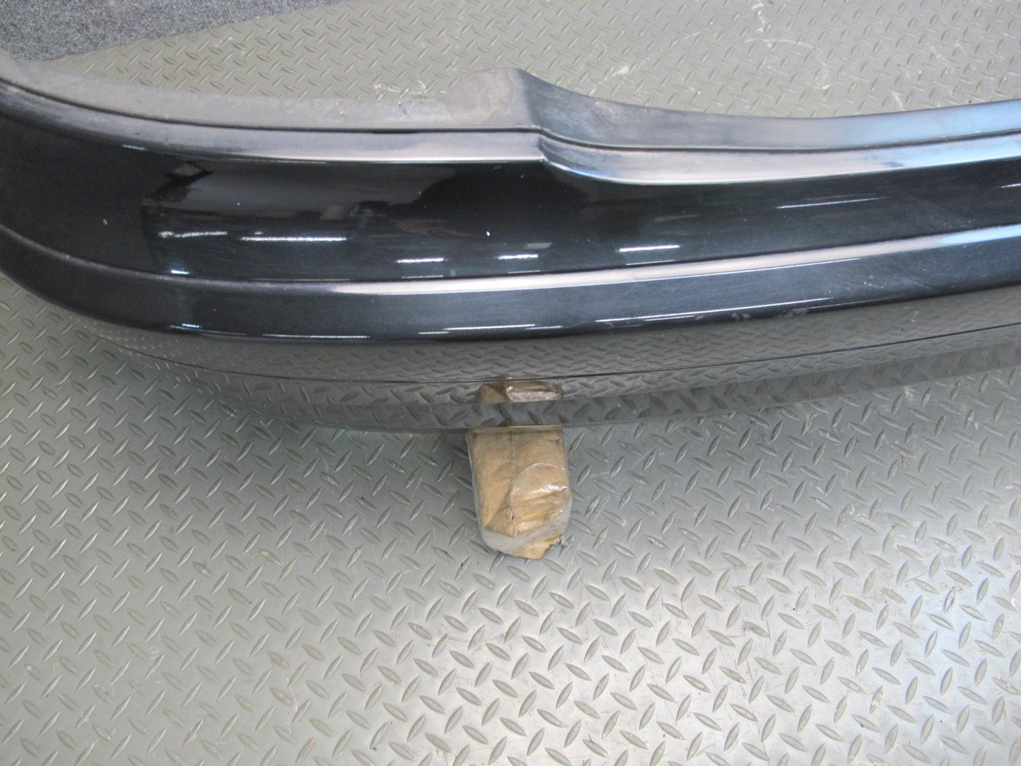 05-10 Mercedes R171 SLK55 AMG Rear Bumper Cover Black w Foam Absorber Assy OEM