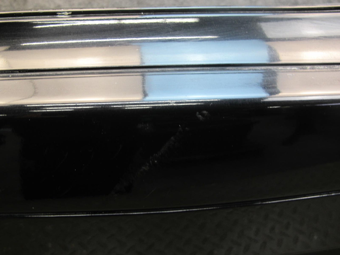 05-10 Mercedes R171 SLK55 AMG Rear Bumper Cover Black w Foam Absorber Assy OEM