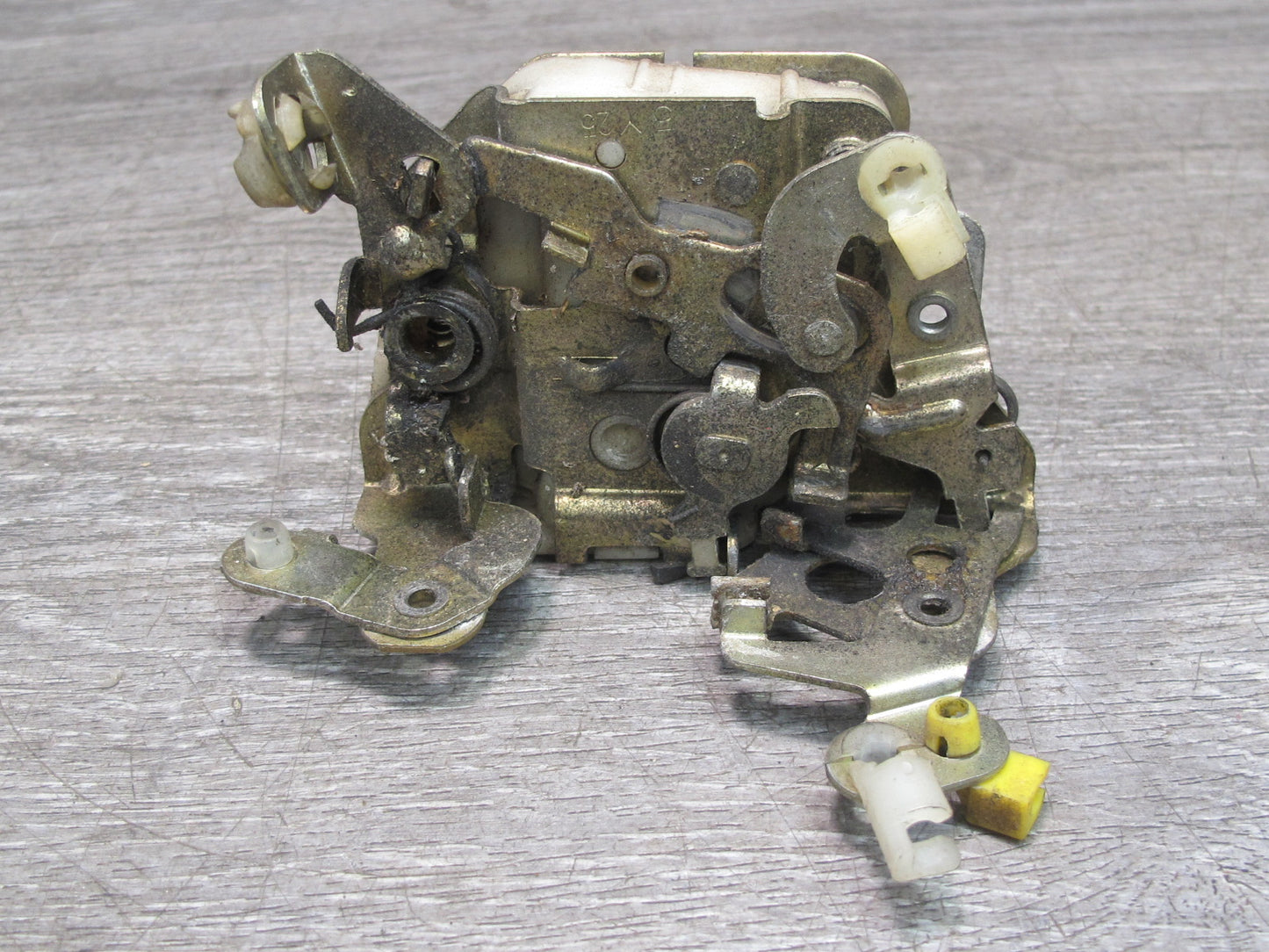 85-86 Nissan Z31 300ZX 2+0 Left Driver Door Lock Latch Actuator OEM