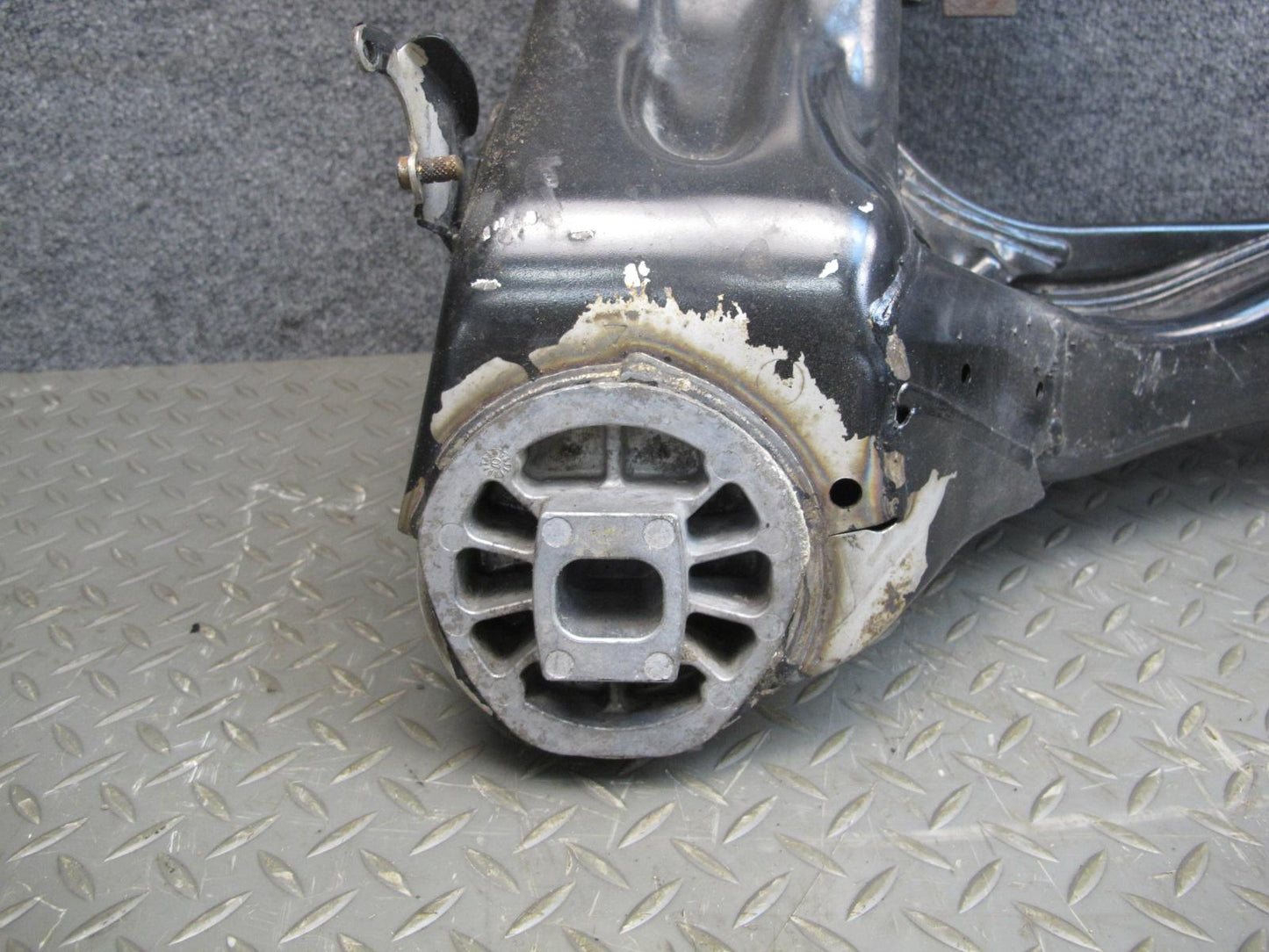 07-10 Bentley Continental GTC Front Engine Sub Frame Crossmember Carrier 37k