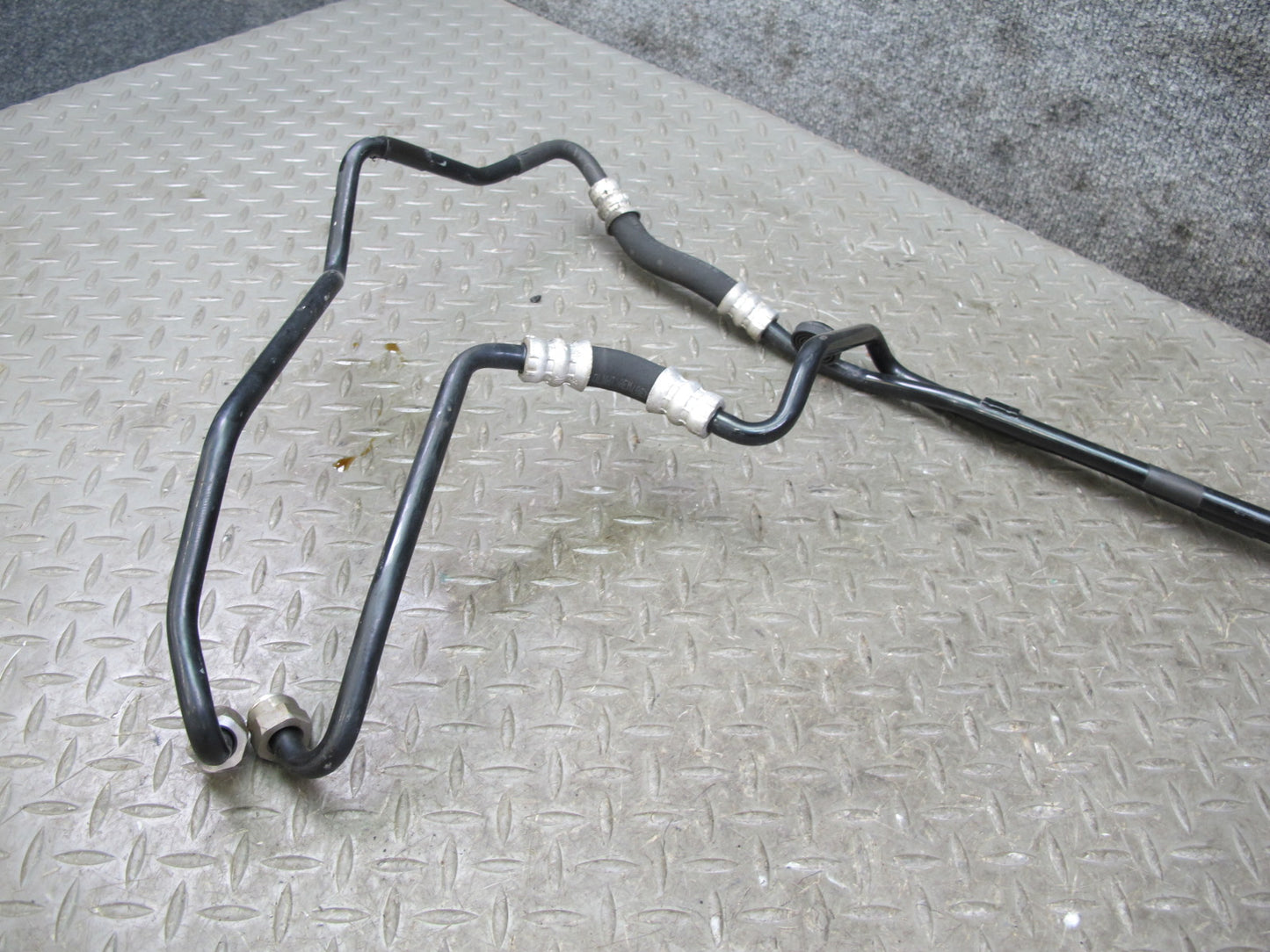 06-10 Bentley Continental GTC GT AWD Transmission Oil Cooler Hose Pipe Line Set