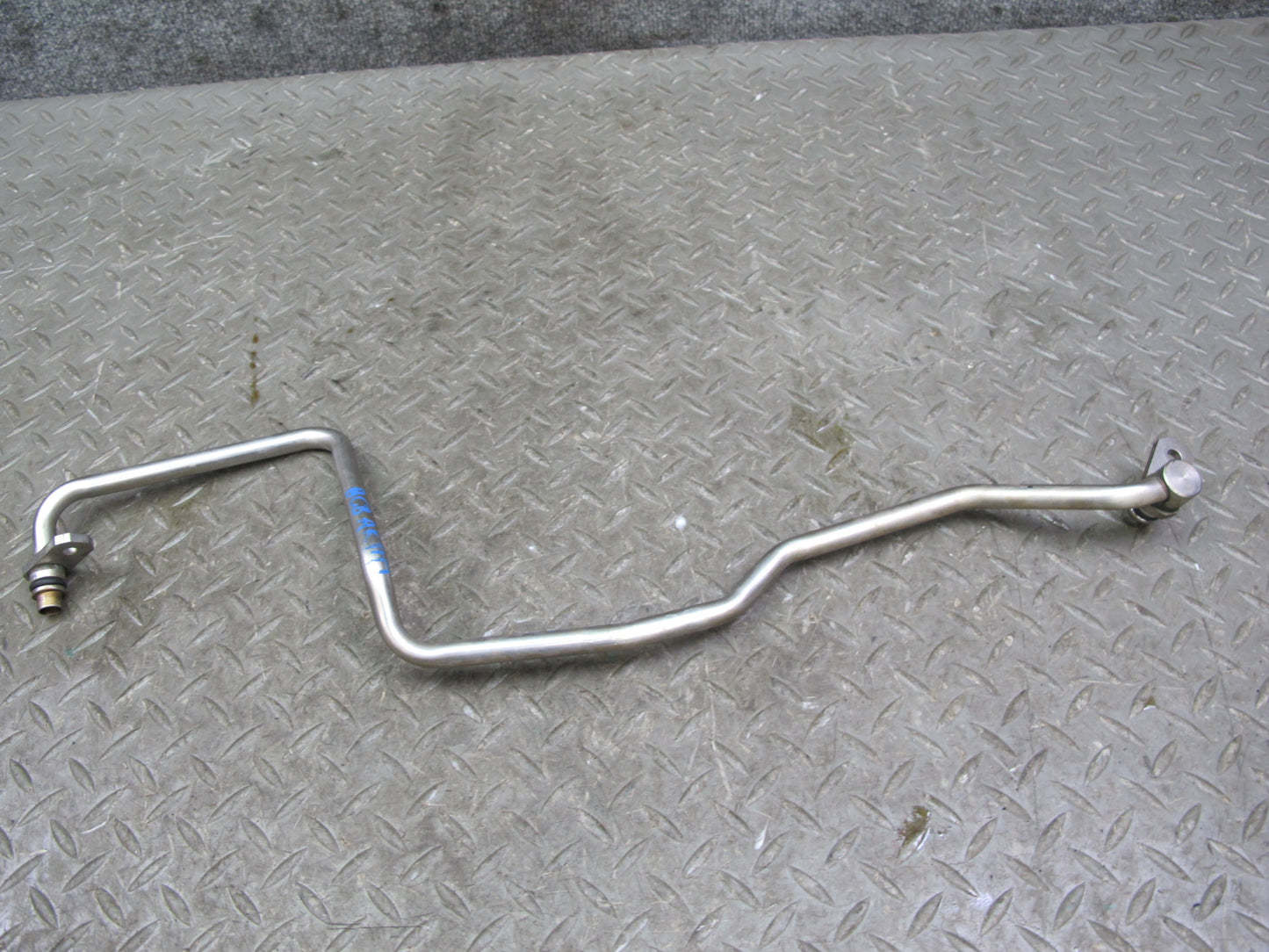 03-10 Bentley Continental 6HP-26 Automatic Transmission Hose Pipe Line Set of 2