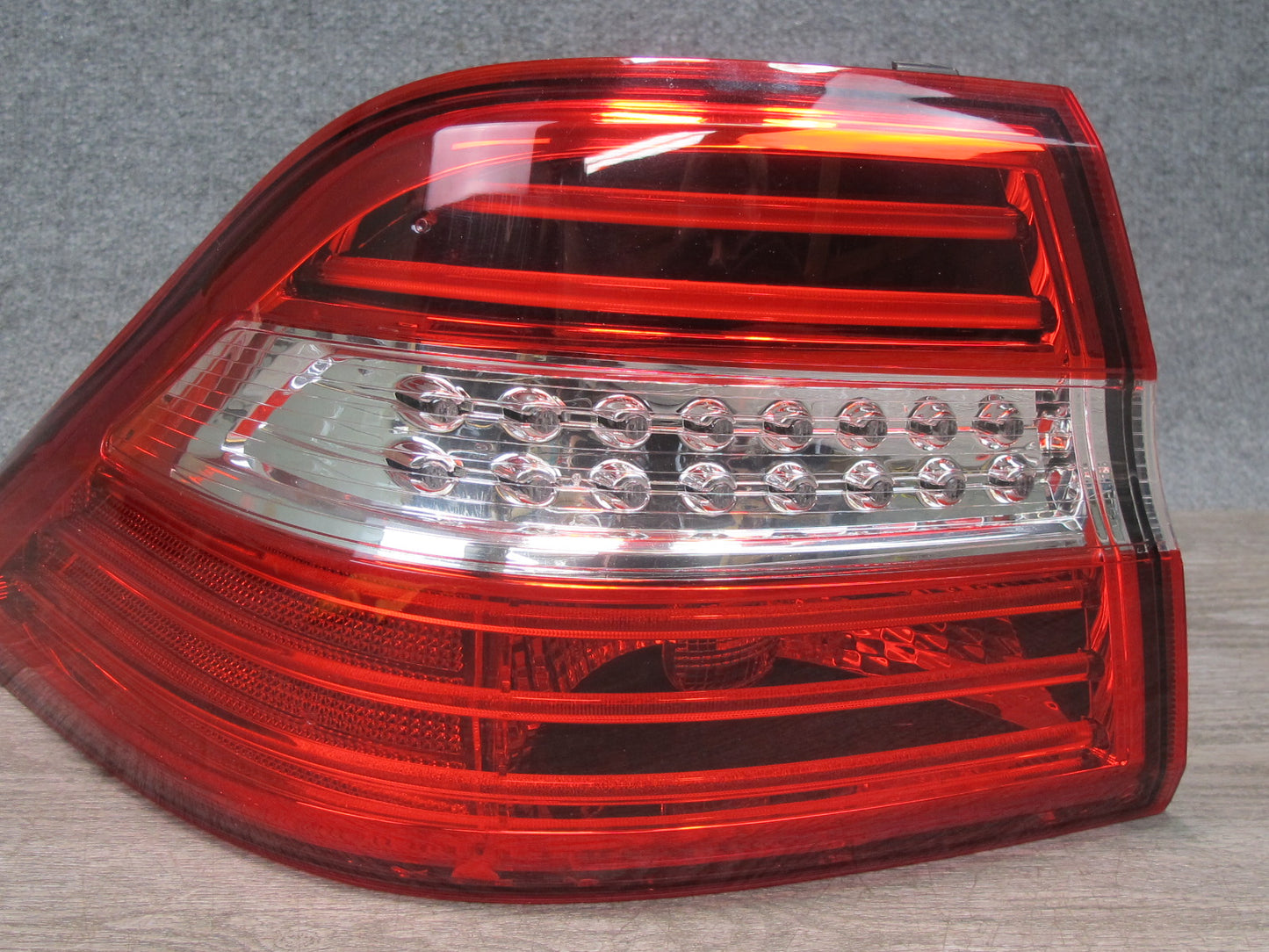 12-15 Mercedes W166 ML350 Rear Inner Outer Left & Right Side Tail Light Lamp Set