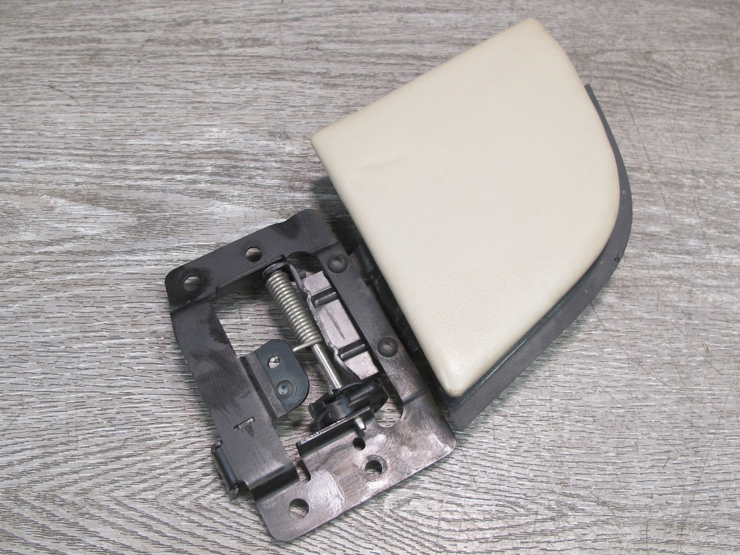 07-10 Bentley Continental GTC Convertible Rear Left Flap Cover