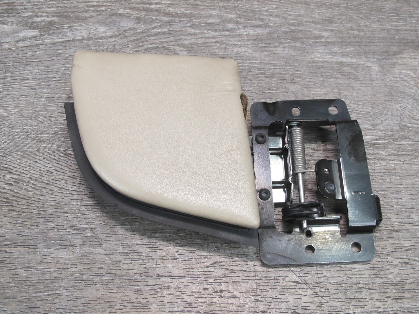 07-10 Bentley Continental GTC Convertible Rear Right Flap Cover