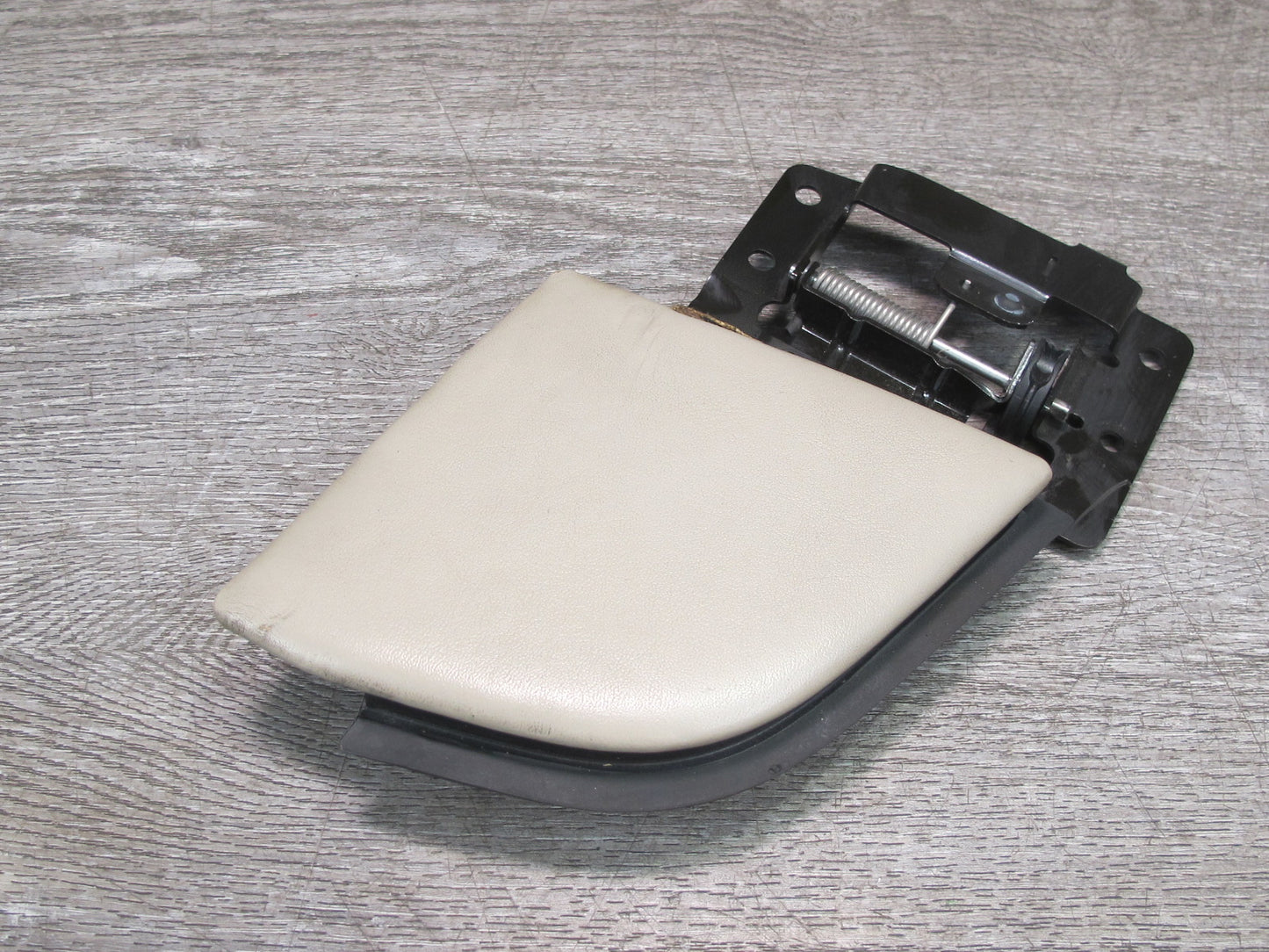 07-10 Bentley Continental GTC Convertible Rear Right Flap Cover