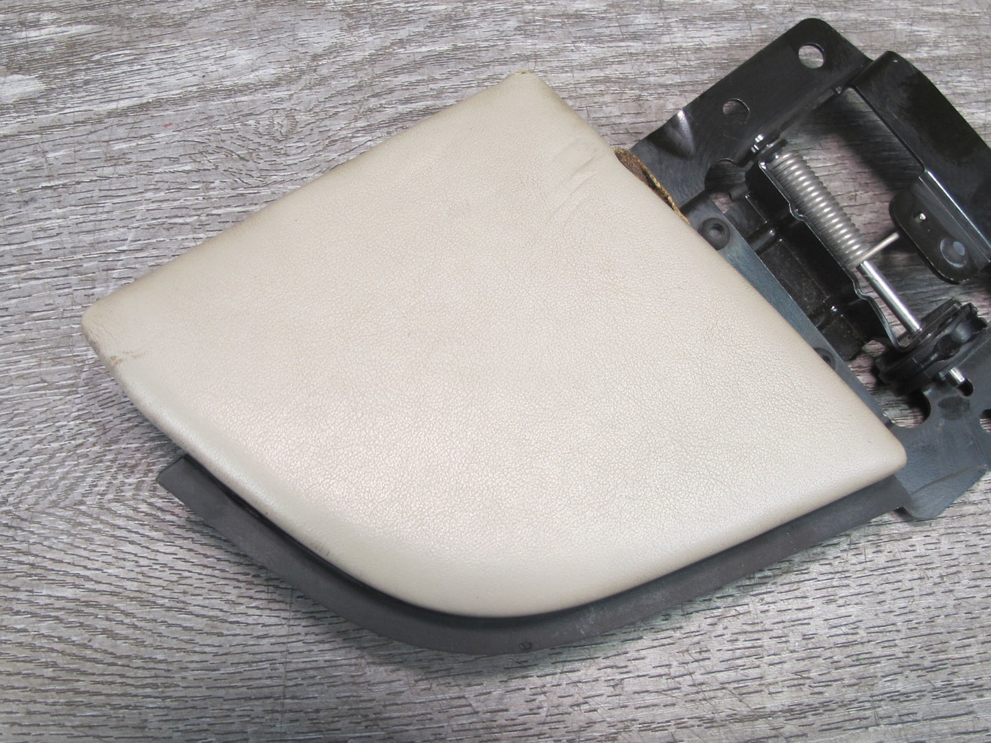 07-10 Bentley Continental GTC Convertible Rear Right Flap Cover