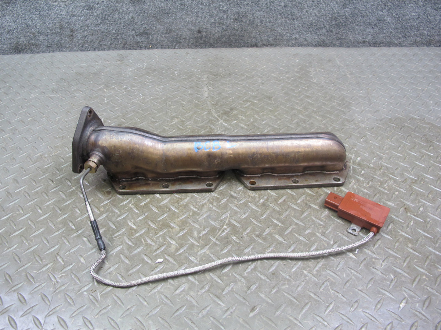 03-12 Bentley Continental GTC GT Flying Spur 6.0 Left Exhaust Manifold w Sensor