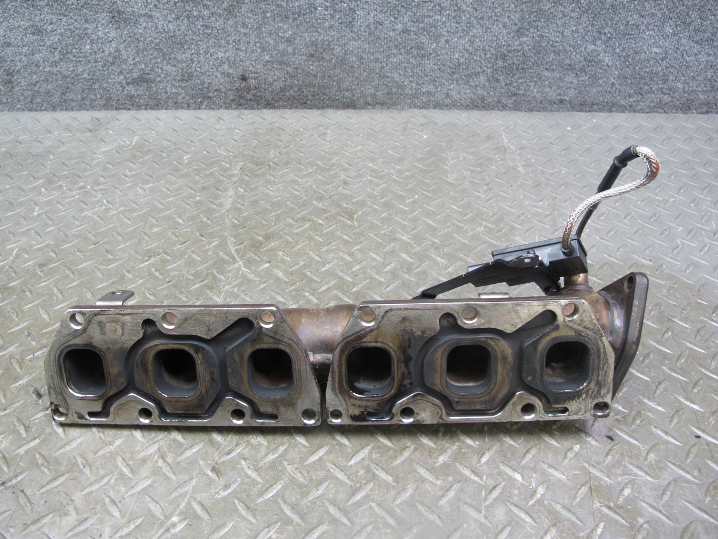 03-12 Bentley Continental GTC GT Flying Spur 6.0 Right Exhaust Manifold w Sensor
