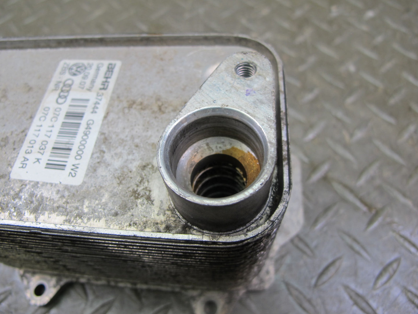 07-10 Bentley Continental GTC GT Engine Oil Cooler Heat Exchanger 07C117037K