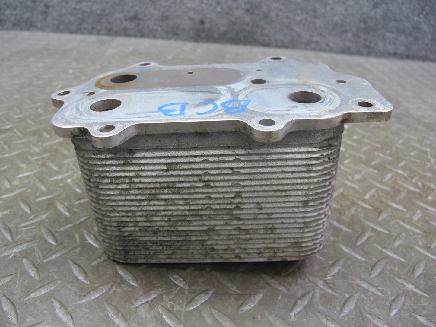 07-10 Bentley Continental GTC GT Engine Oil Cooler Heat Exchanger 07C117037K