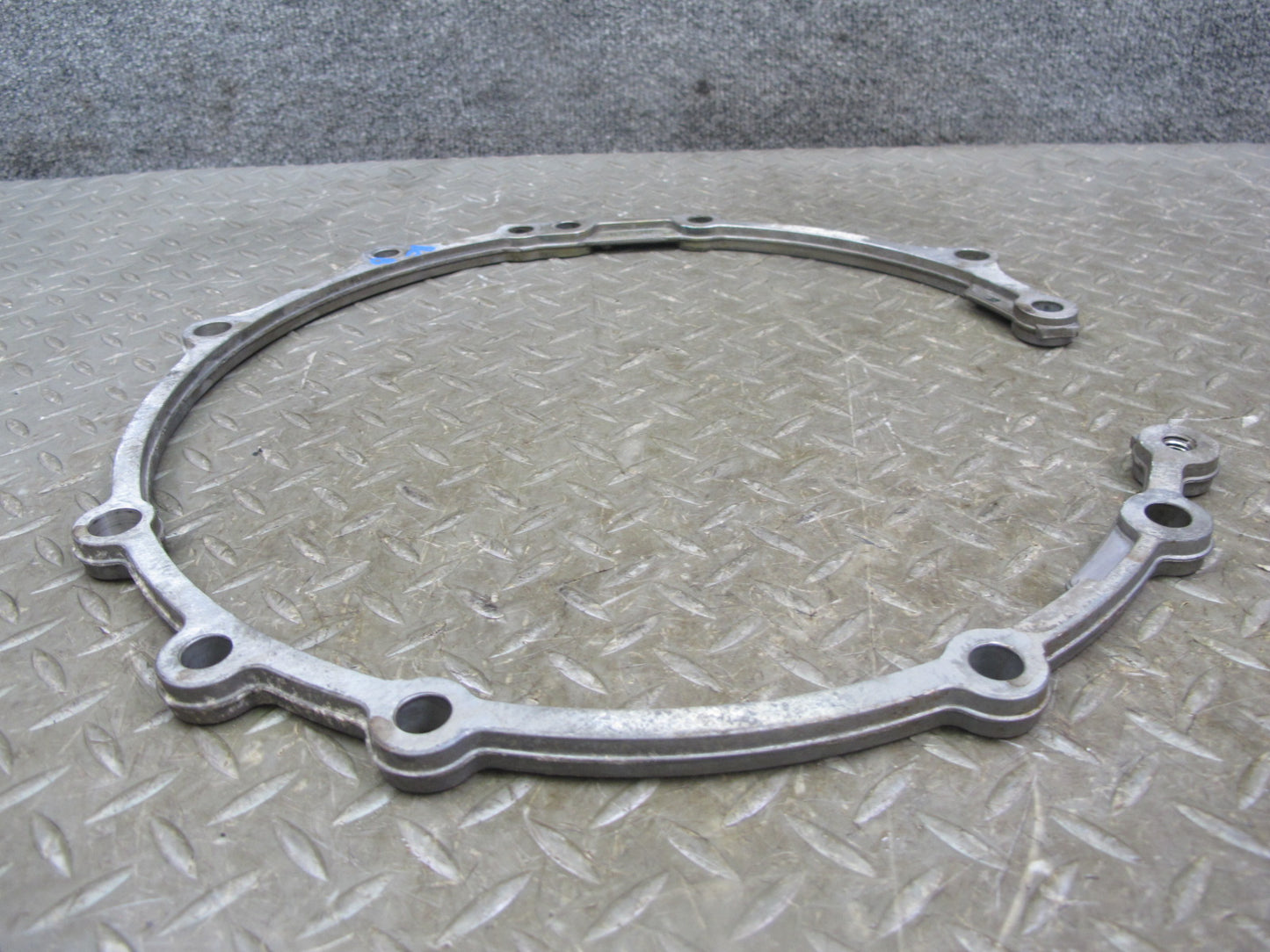 03-10 Bentley Continental A/T Automatic Transmission Mounting Spacer Ring Plate