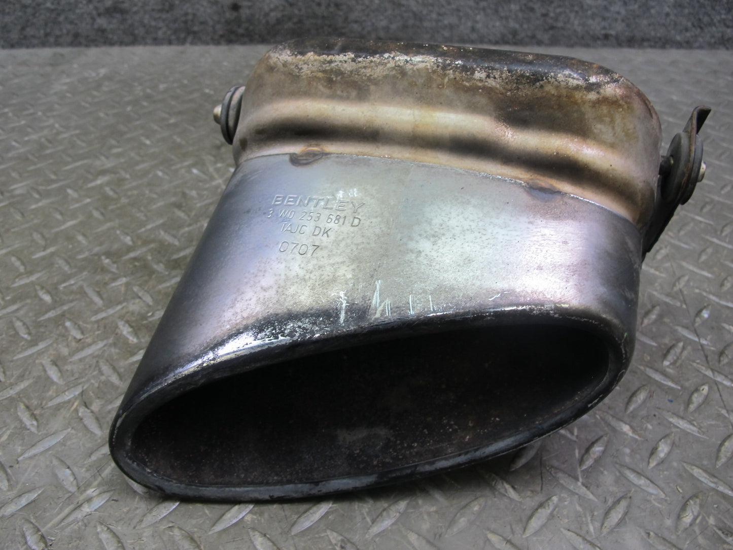 03-12 Bentley Continental GTC GT 6.0L Rear Left & Right Exhaust Muffler Tips Set