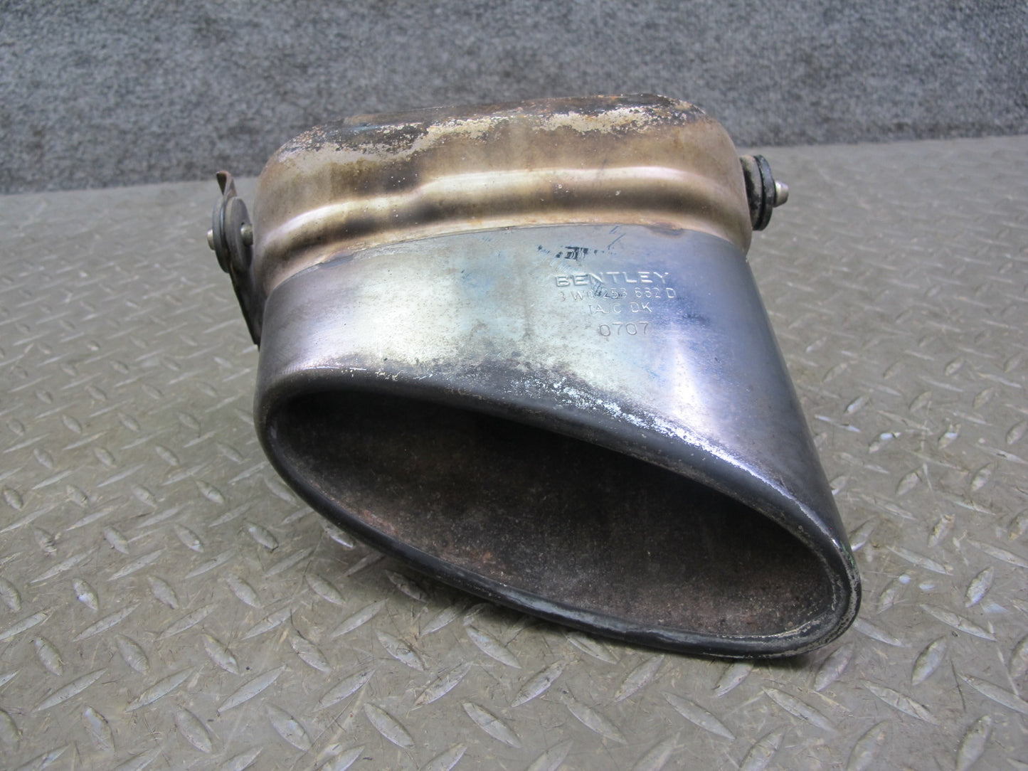 03-12 Bentley Continental GTC GT 6.0L Rear Left & Right Exhaust Muffler Tips Set