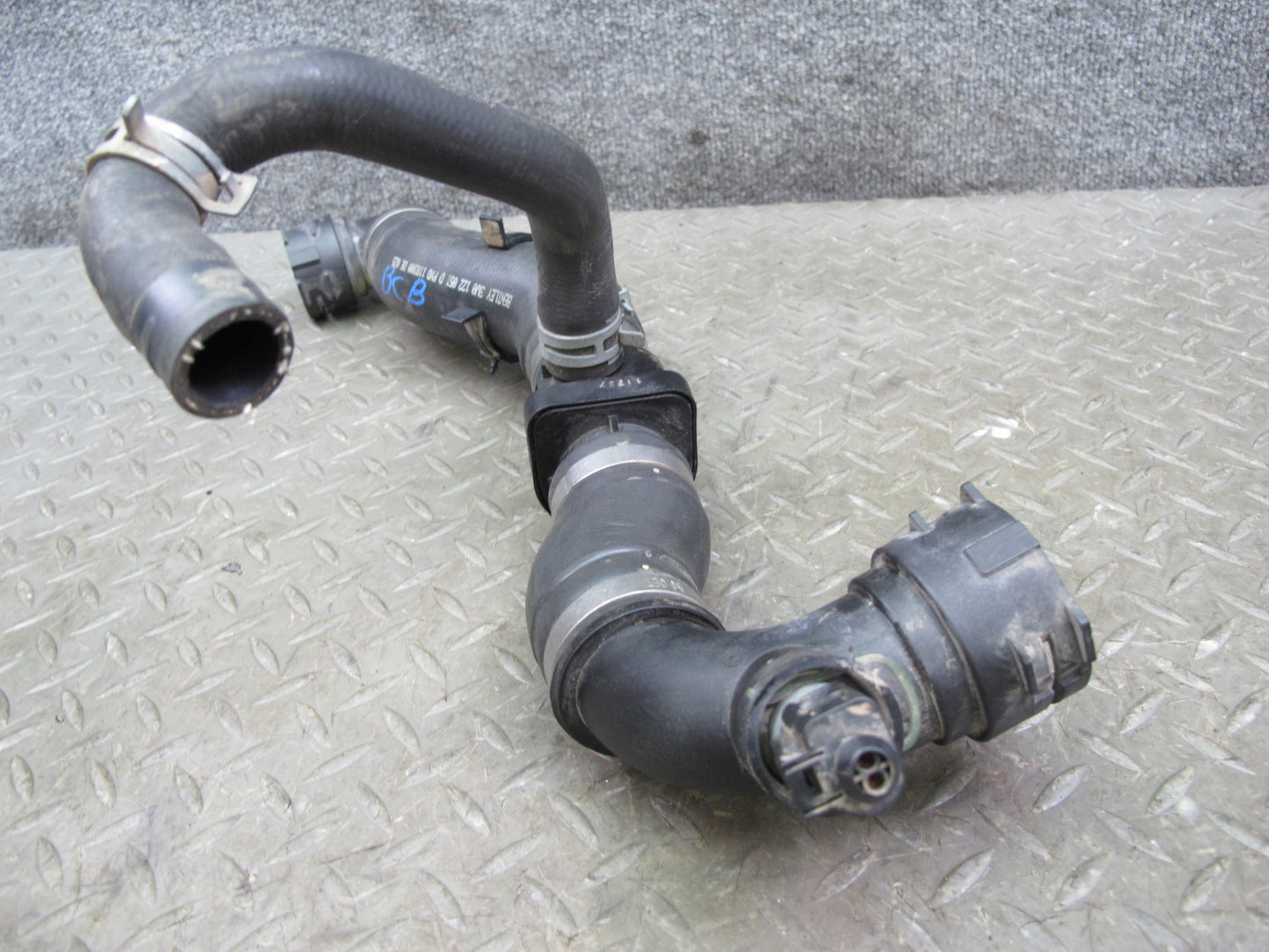 03-10 Bentley Continental GTC GT 6.0L Engine Coolant Hose Pipe Line Set