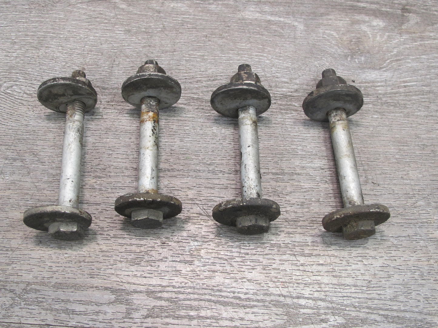 07-10 Saturn SKY Pontiac Solstice Set of 4 Front Suspension Adjust Camber Bolt