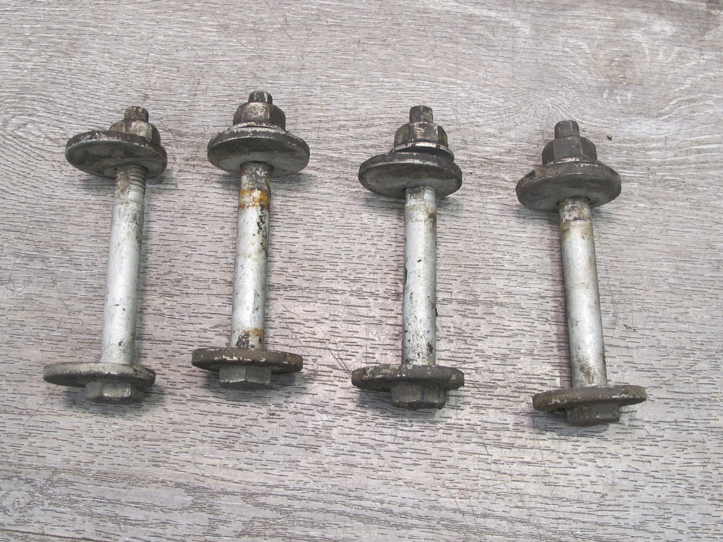 07-10 Saturn SKY Pontiac Solstice Set of 4 Front Suspension Adjust Camber Bolt