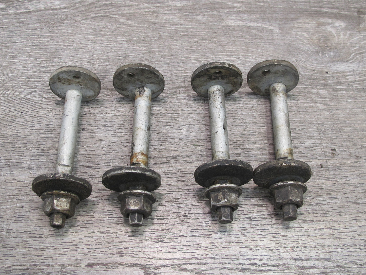 07-10 Saturn SKY Pontiac Solstice Set of 4 Front Suspension Adjust Camber Bolt