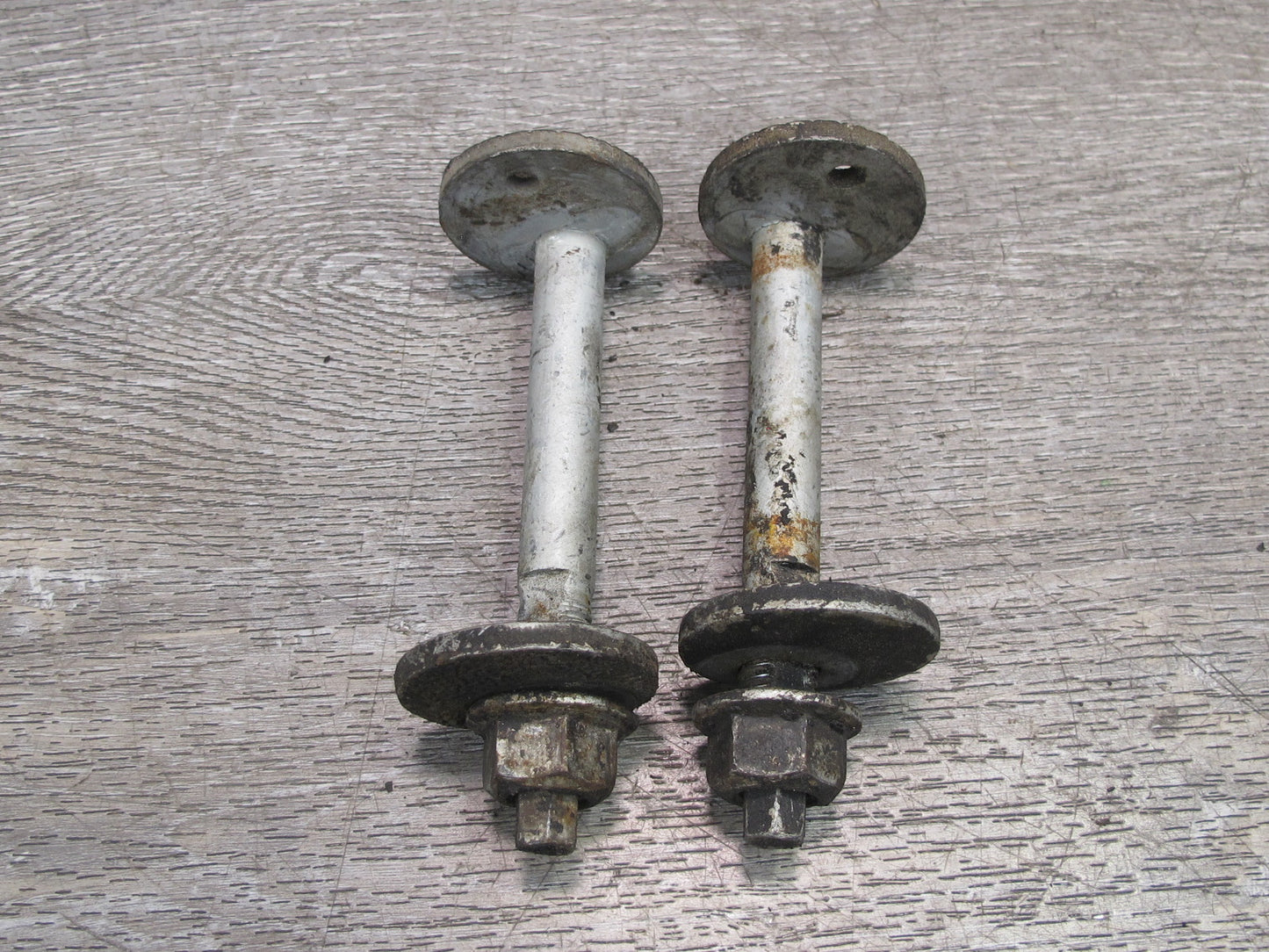 07-10 Saturn SKY Pontiac Solstice Set of 4 Front Suspension Adjust Camber Bolt