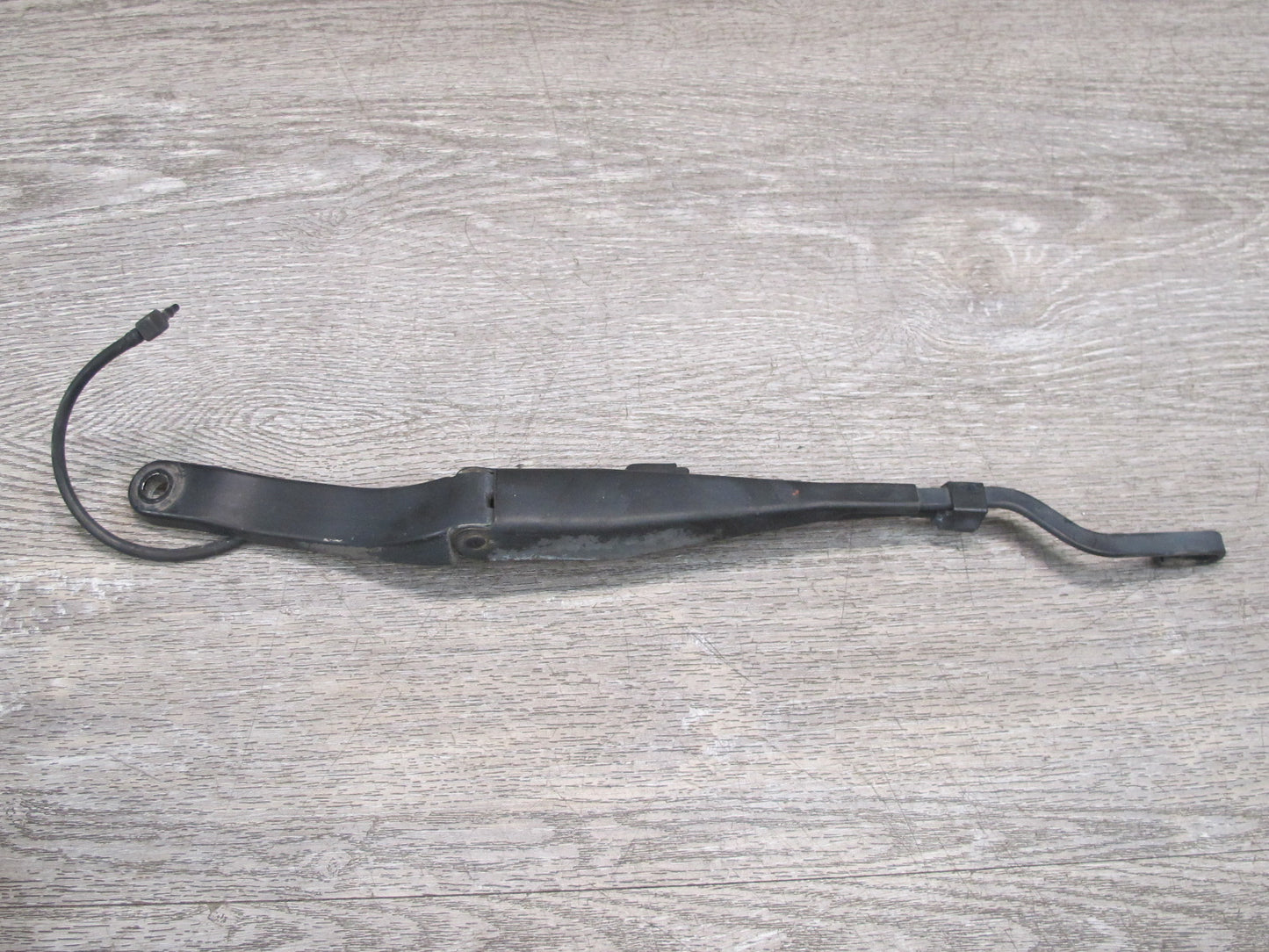 06-09 Pontiac Solstice Set of 2 Front Left & Right Wiper Arm OEM