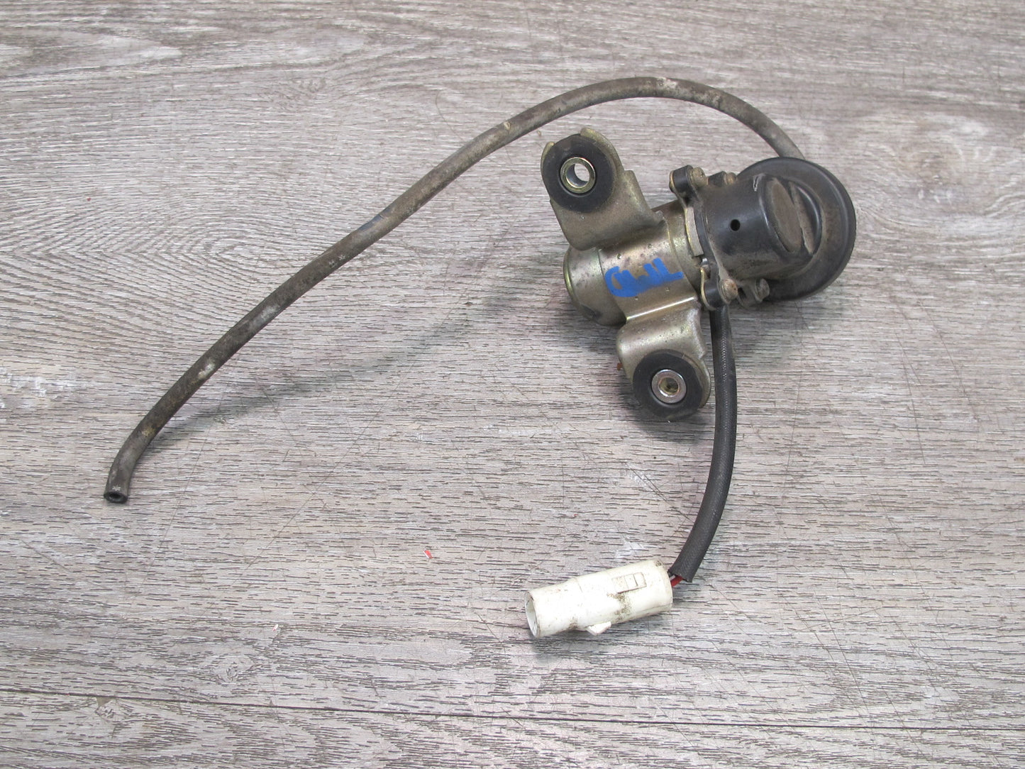 85-87 Toyota MR2 AW15 Cruise Control Vacuum Pump 88250-17010 OEM