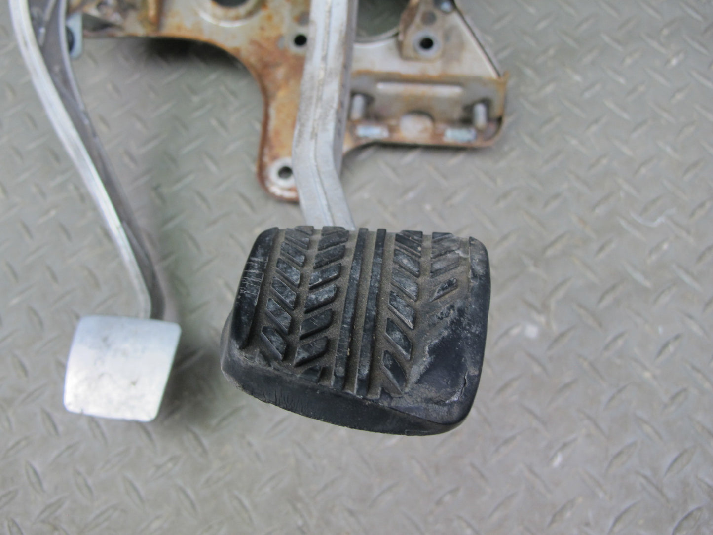 86-88 Mazda RX7 FC3S M/T Gas Acceleration Brake Clutch Pedal Set OEM