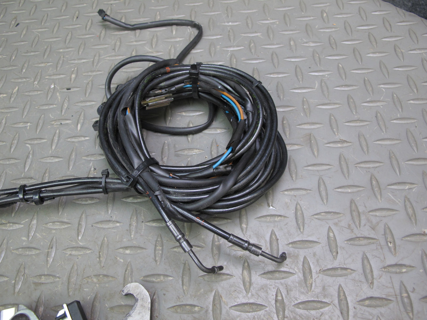 05-11 Mercedes R171 SLK TOP Roof Hydraulic Linkage w Cable & Lock Latch Set OEM
