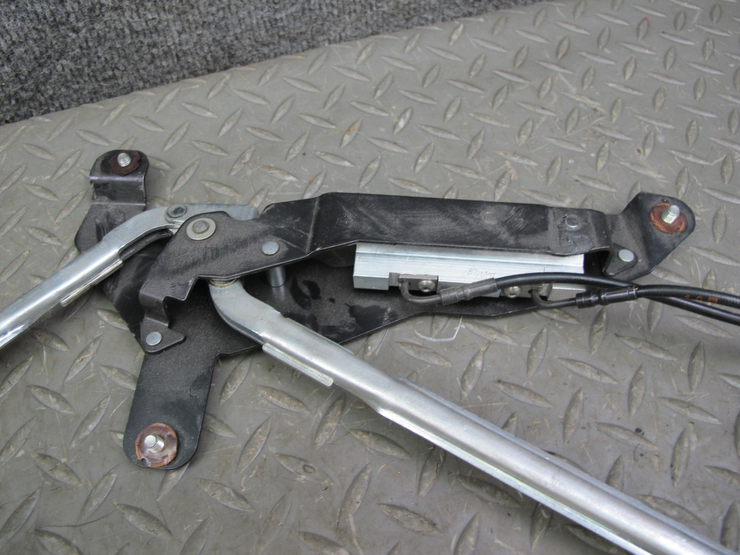 05-11 Mercedes R171 SLK TOP Roof Hydraulic Linkage w Cable & Lock Latch Set OEM