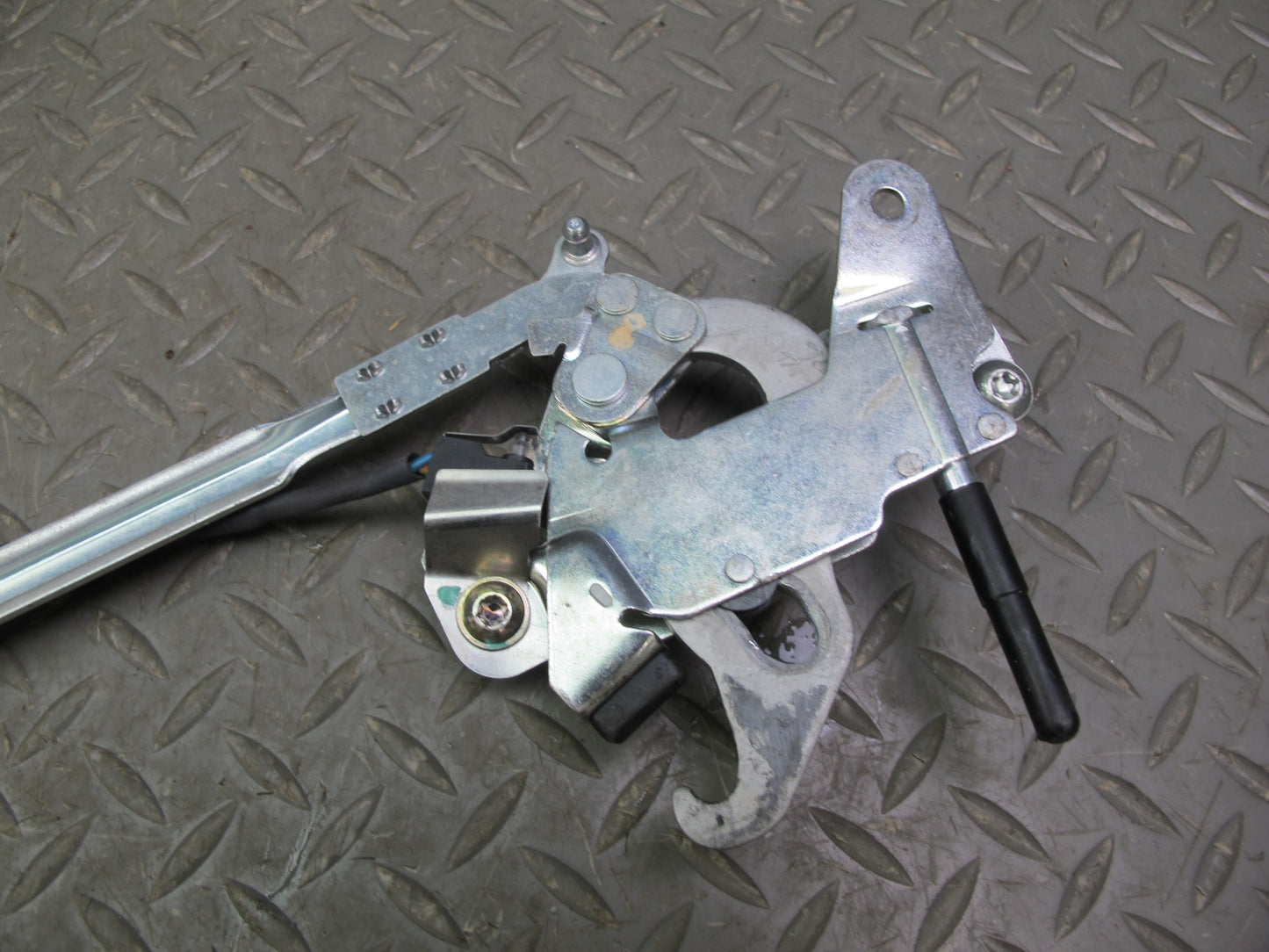 05-11 Mercedes R171 SLK TOP Roof Hydraulic Linkage w Cable & Lock Latch Set OEM