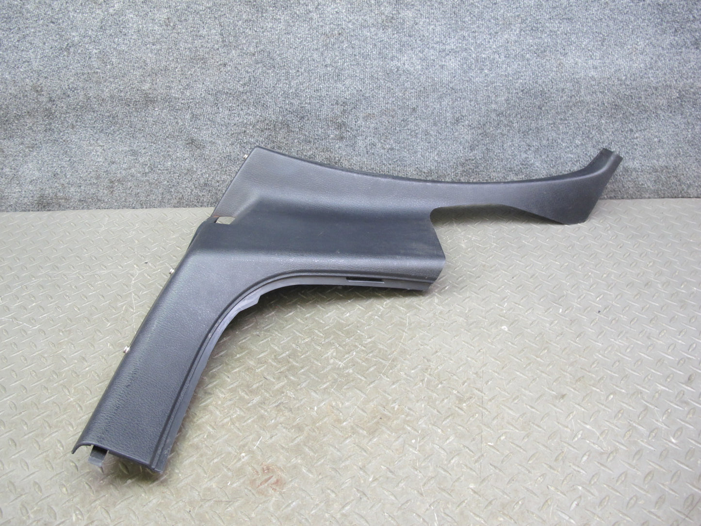 02-05 Ford Thunderbird Rear Left Right Interior Upper Quarter Trim Cover Set OEM
