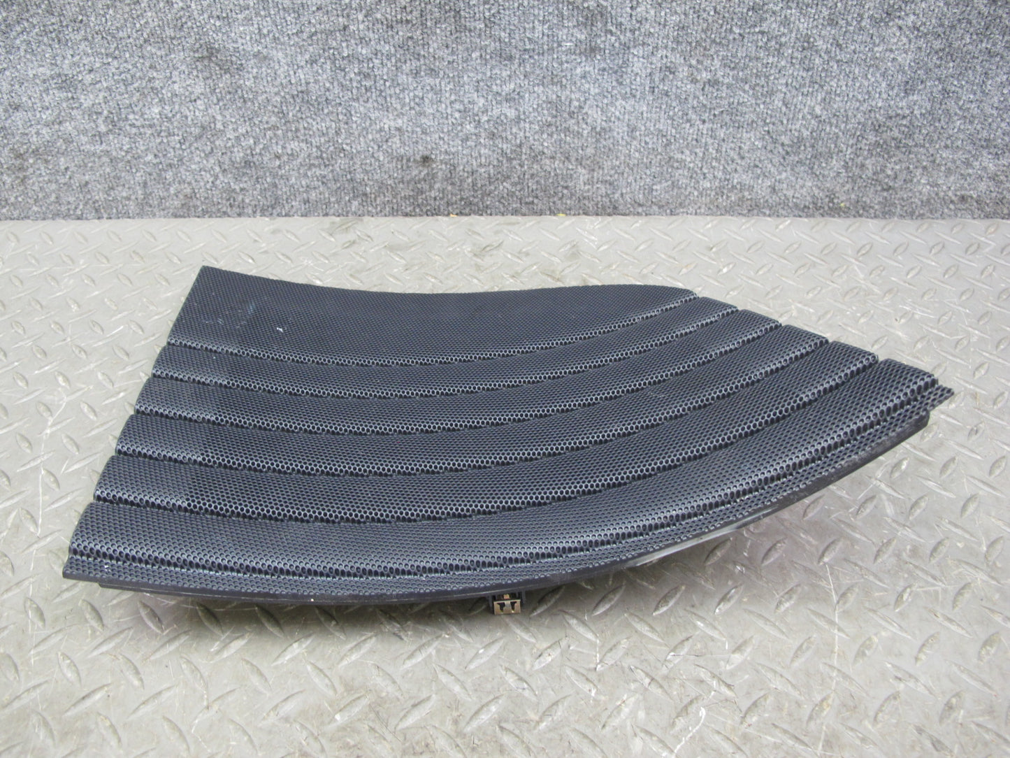 02-05 Ford Thunderbird Set of 2 Rear Left & Right Wall Speaker Cover Black OEM