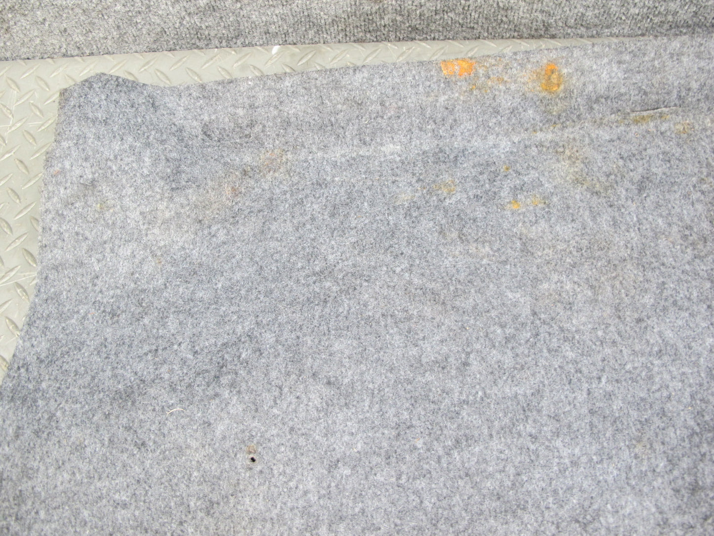 96-02 BMW E36/7 Z3 Roadster Rear Trunk Floor MAT Carpet Cover Gray 8399299 OEM