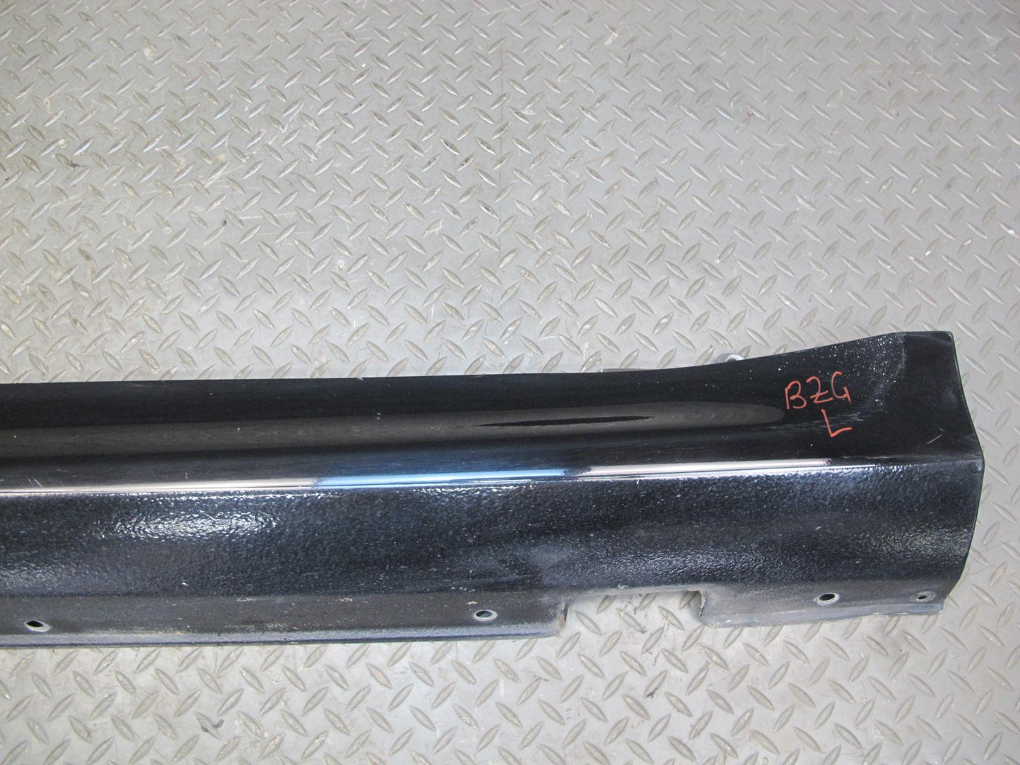 97-02 BMW E36/7 Z3 Left & Right Side Skirt Rocker Panel Molding Set Black OEM