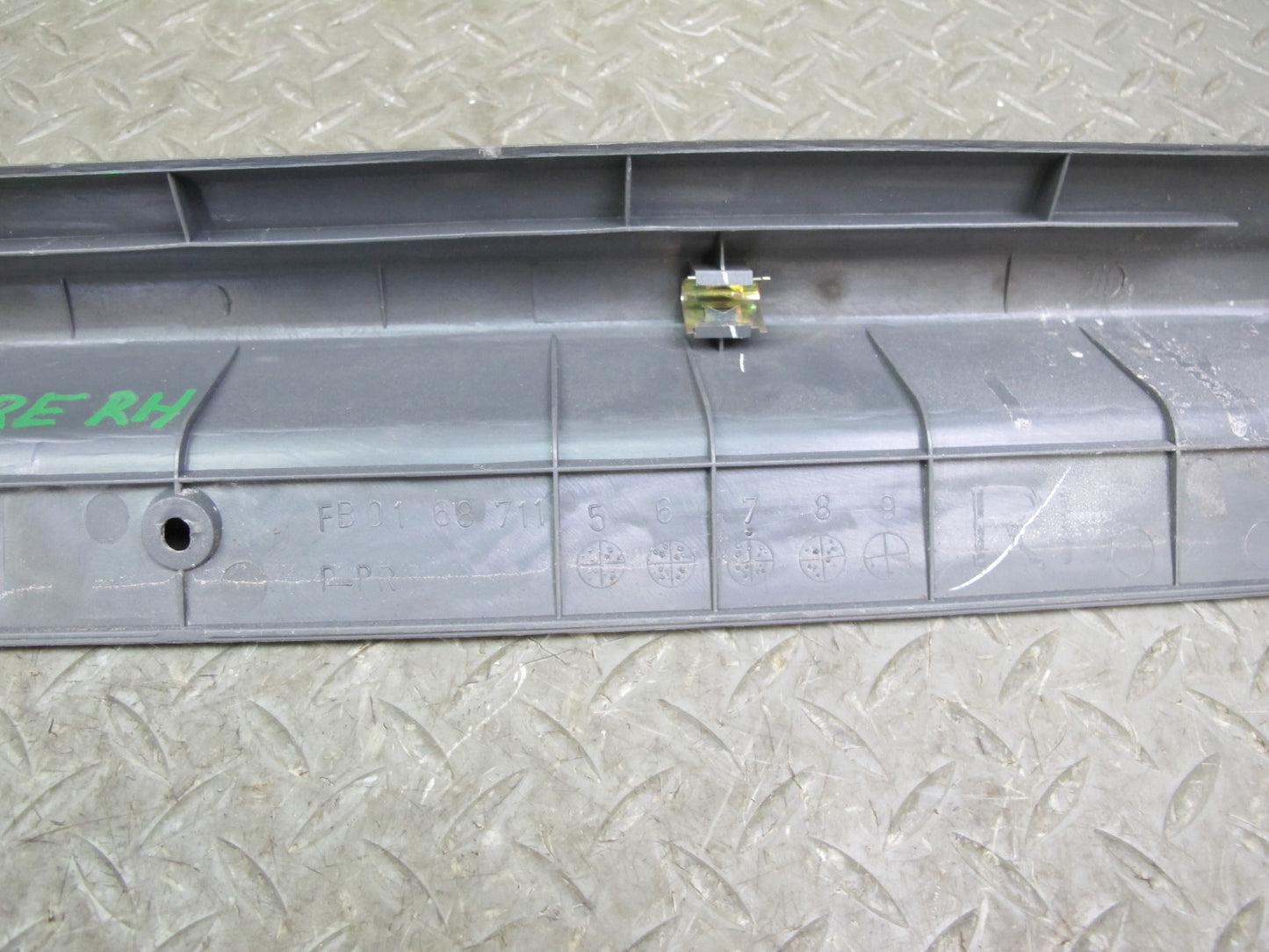 86-88 Mazda RX7 FC3S Set of 2 Left & Right Door Scuff Sill Plate Trim Cover OEM