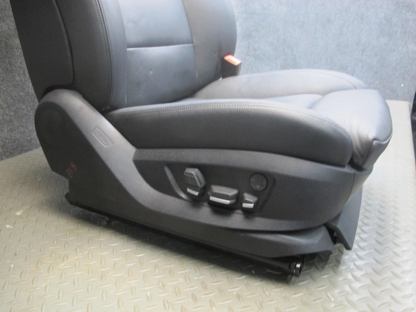 11-13 BMW F10 550i Front & Rear Leather Comfort Seat Set w Massage OEM