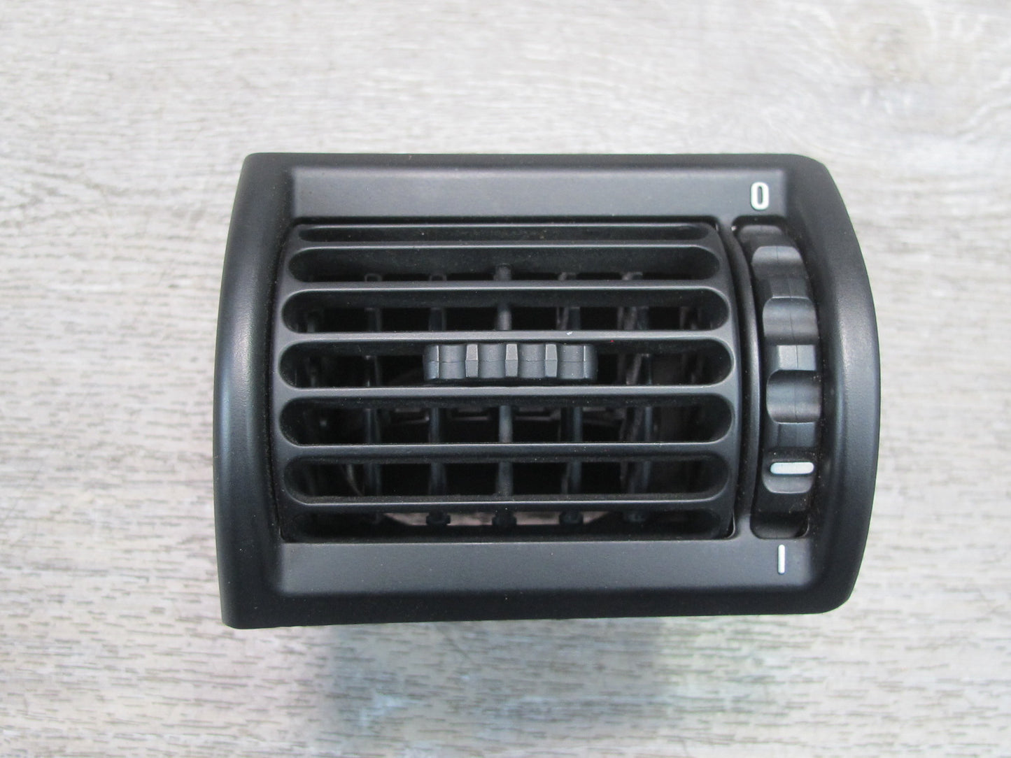 96-02 BMW E36/7 Z3 Set of 3 Dash Dashboard Left Right Center Air Vent Black OEM