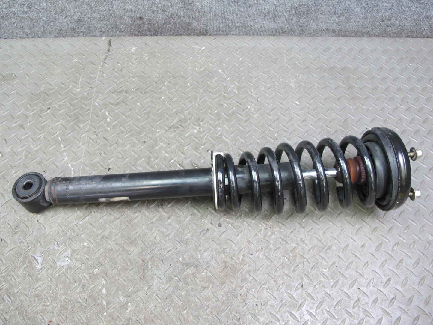 02-05 Ford Thunderbird Set of 2 Front Left & Right Strut Shock Absorber Monroe