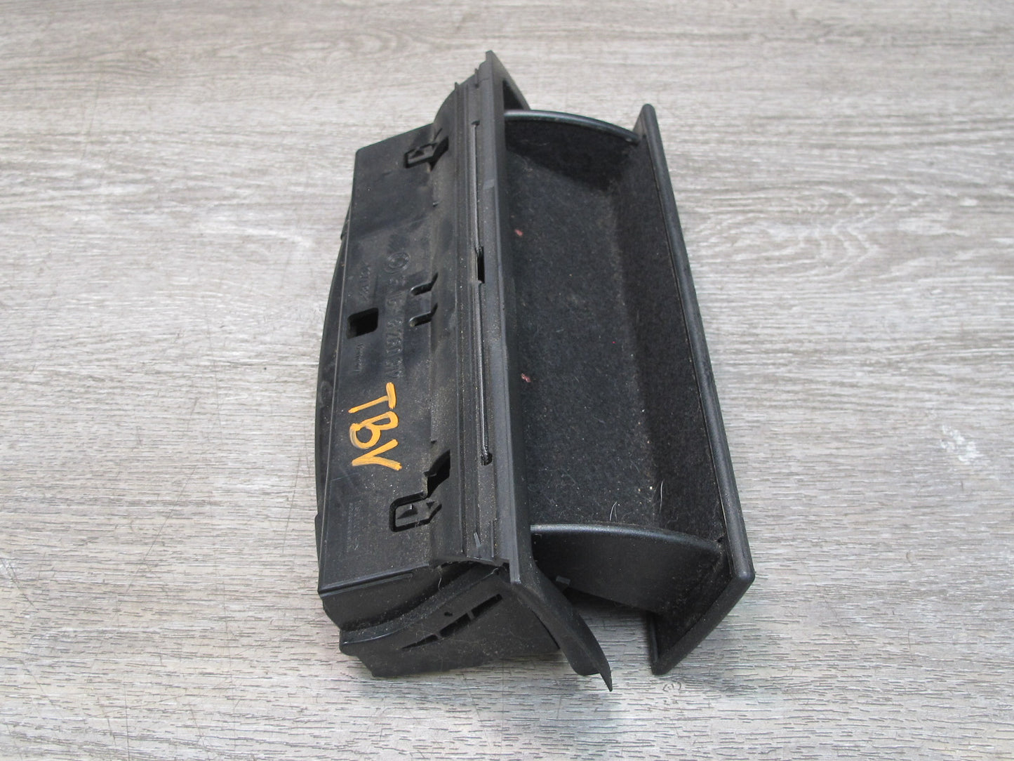 01-06 BMW E46 3-SERIES Front Center Console Glasses Tray Storage 8260312 OEM