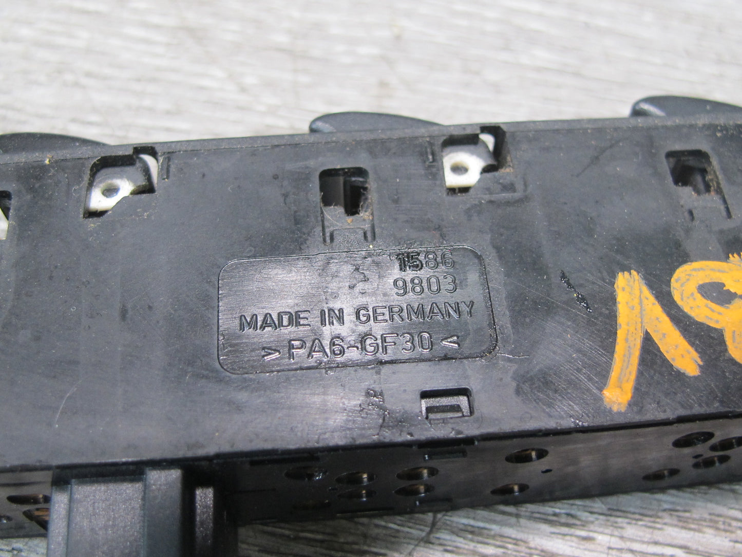 01-06 BMW E46 3-SERIES Convertible Left Master Power Window Switch 6902183 OEM