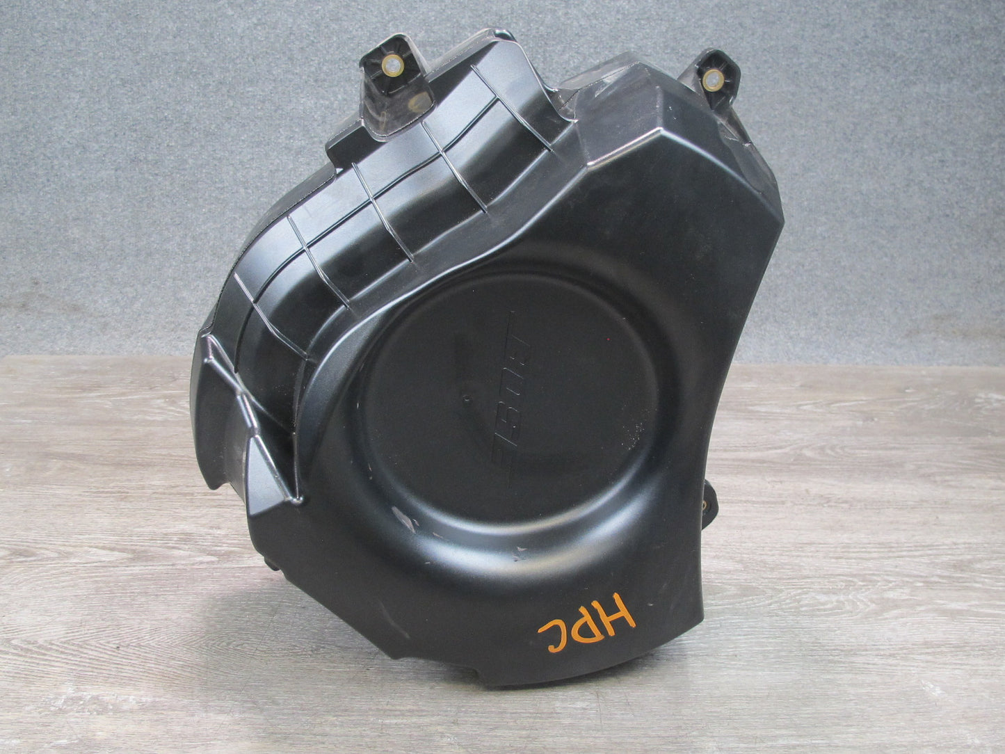 2011-2018 Porsche Cayenne 958 Bose Rear Subwoofer Speaker Box Assembly